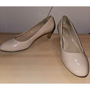 Croft & Barrow Harlow Nude Patent Women's 7 Wide Width Kitten Heels